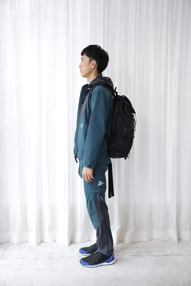 596A9536