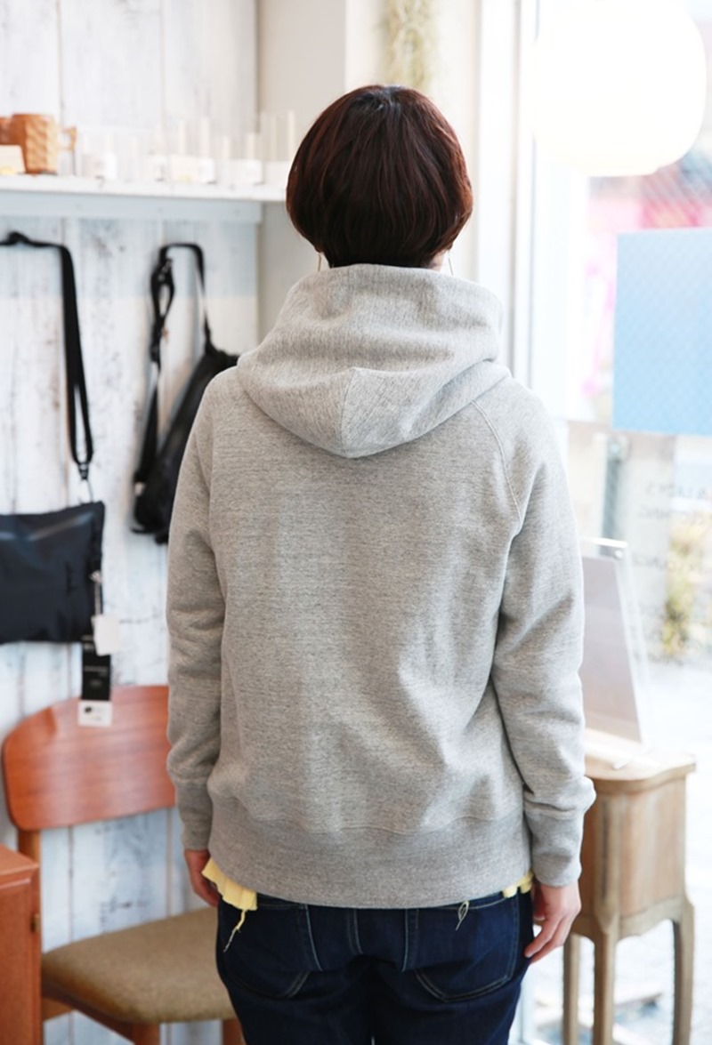 596A9882