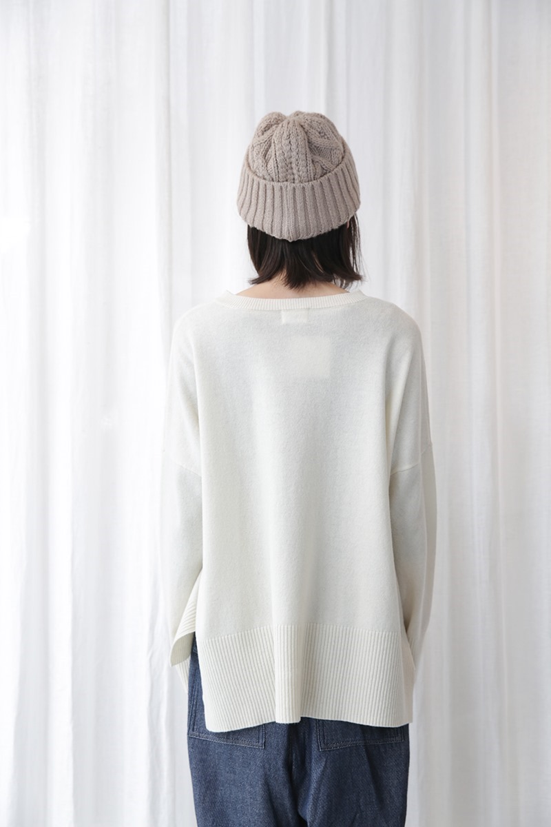 596A8700
