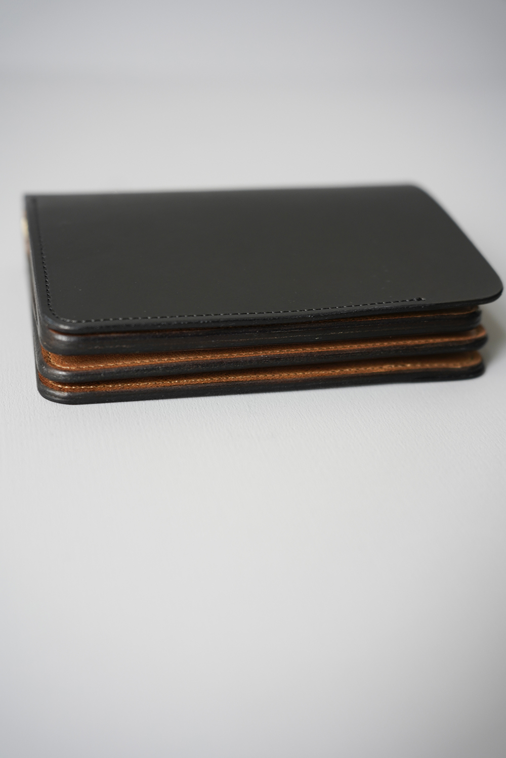 forme」Short wallet baby calf 2023秋生産モデル、入荷 | ANOTHER LOUNGE