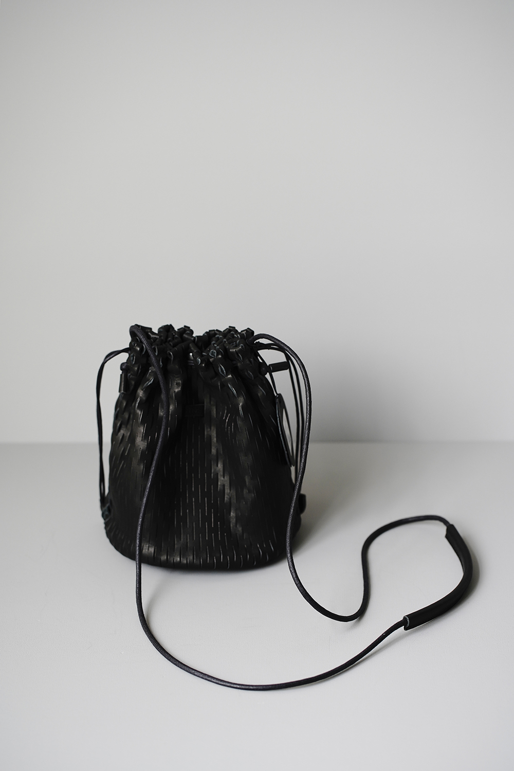 net bucket mini bag