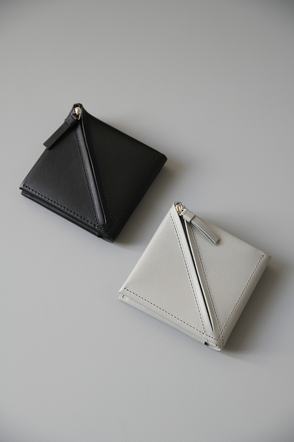 SLANT SHORT WALLET