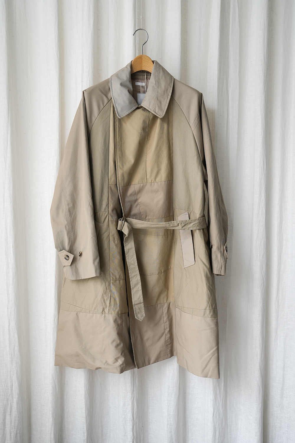 RECONSTRUCTED TIELOCKEN COAT