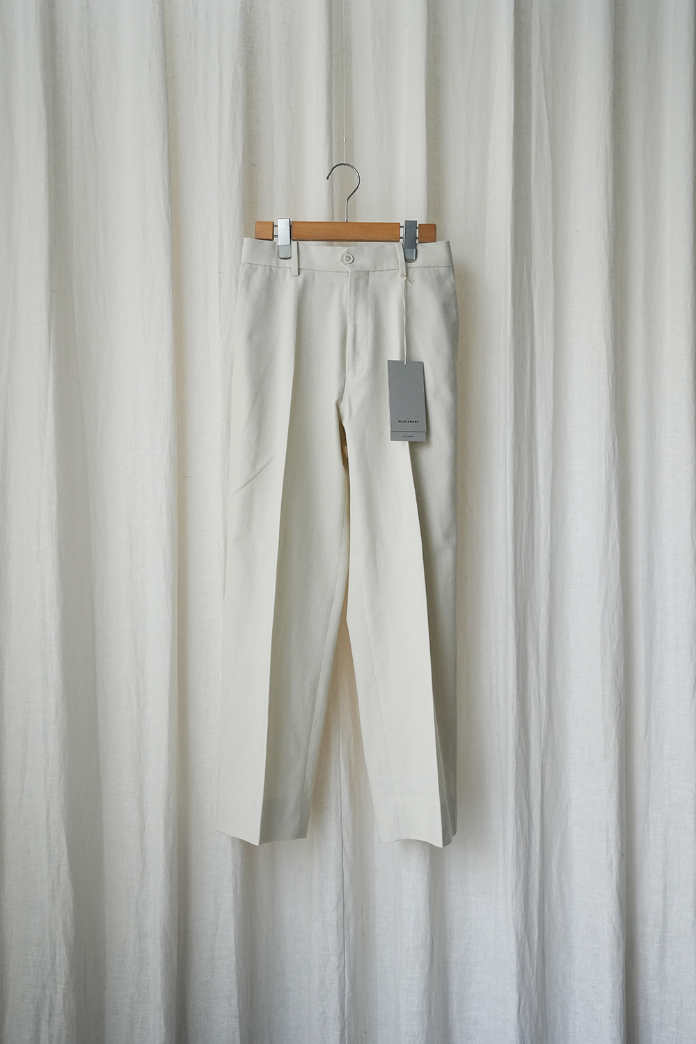 FLAT-FRONT TROUSERS