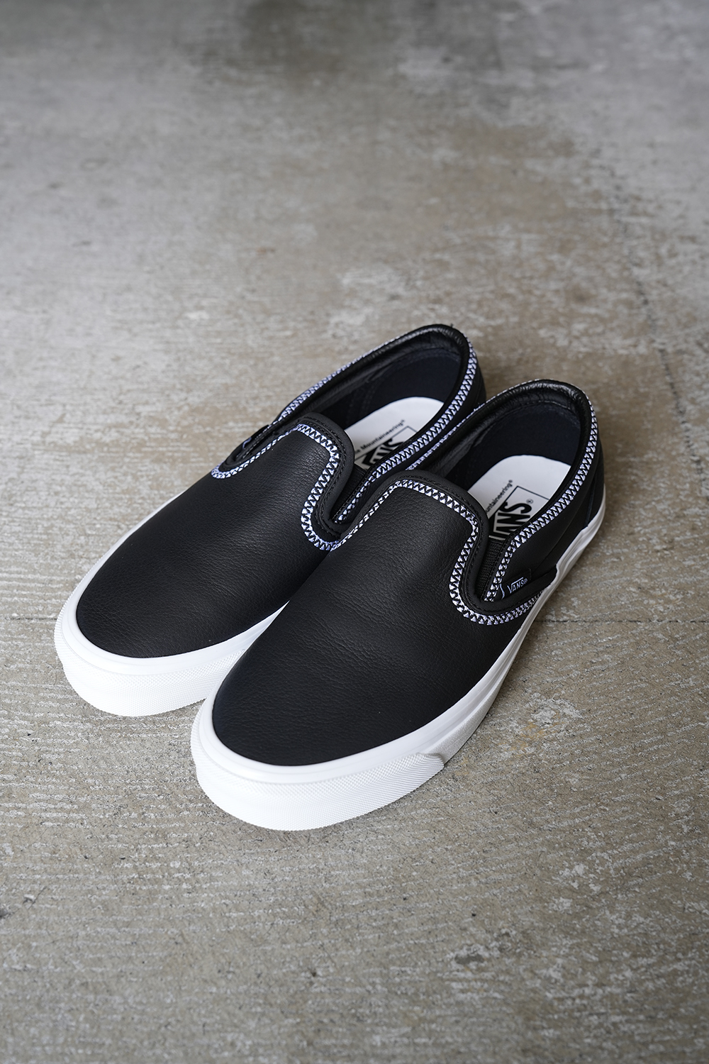 WM × VANS ‘CLASSIC SLIP-ON 98 DX