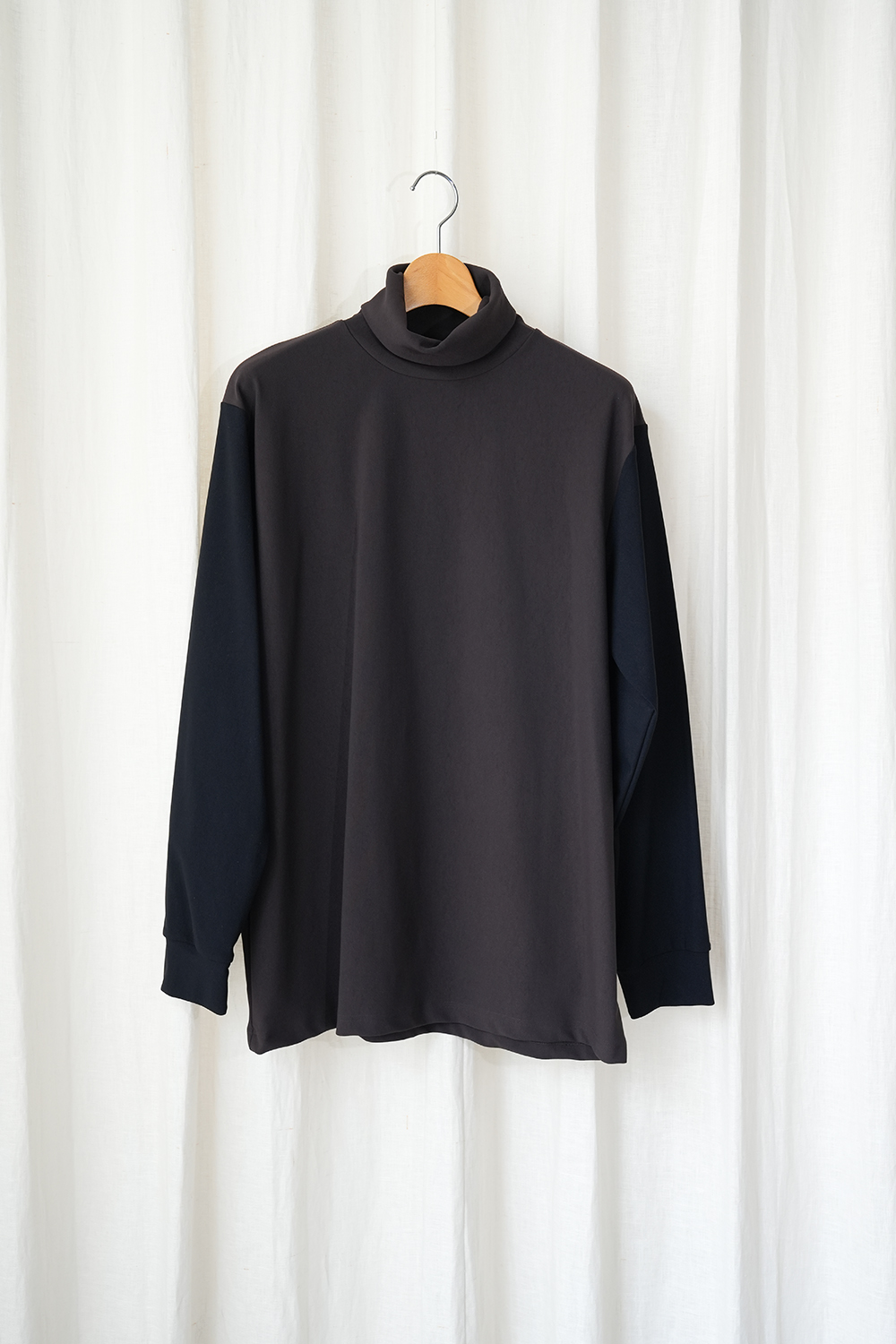 SAMA TURTLE NECK