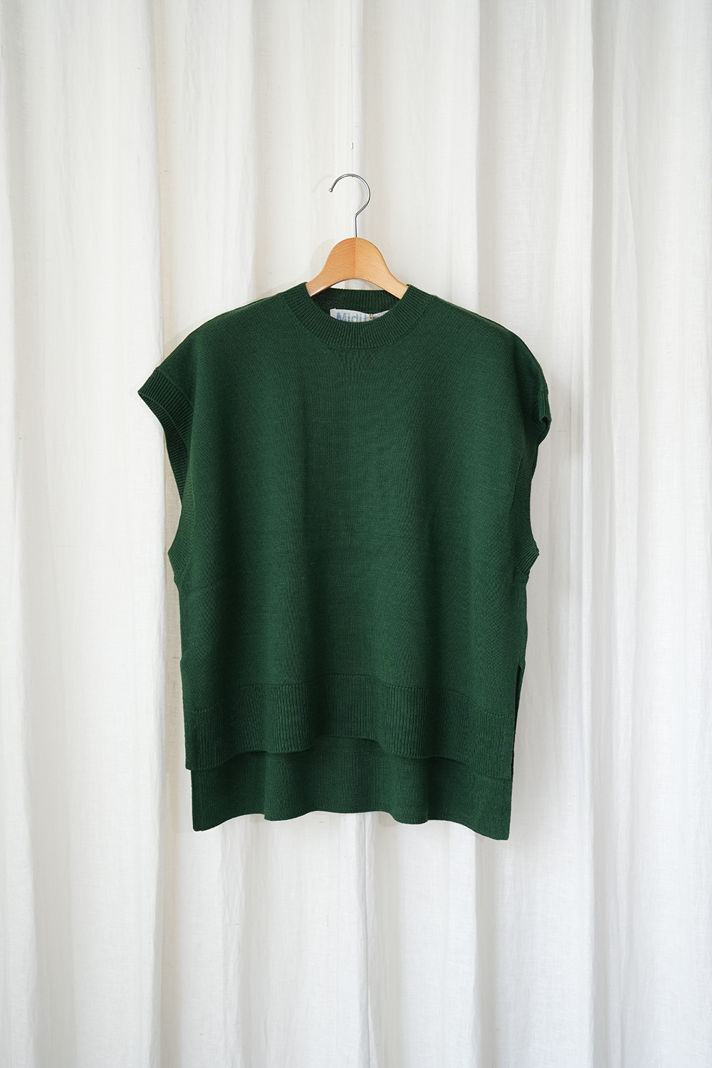 side slit wide vest