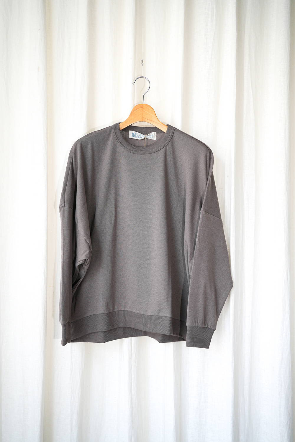 crew neck wide pullover