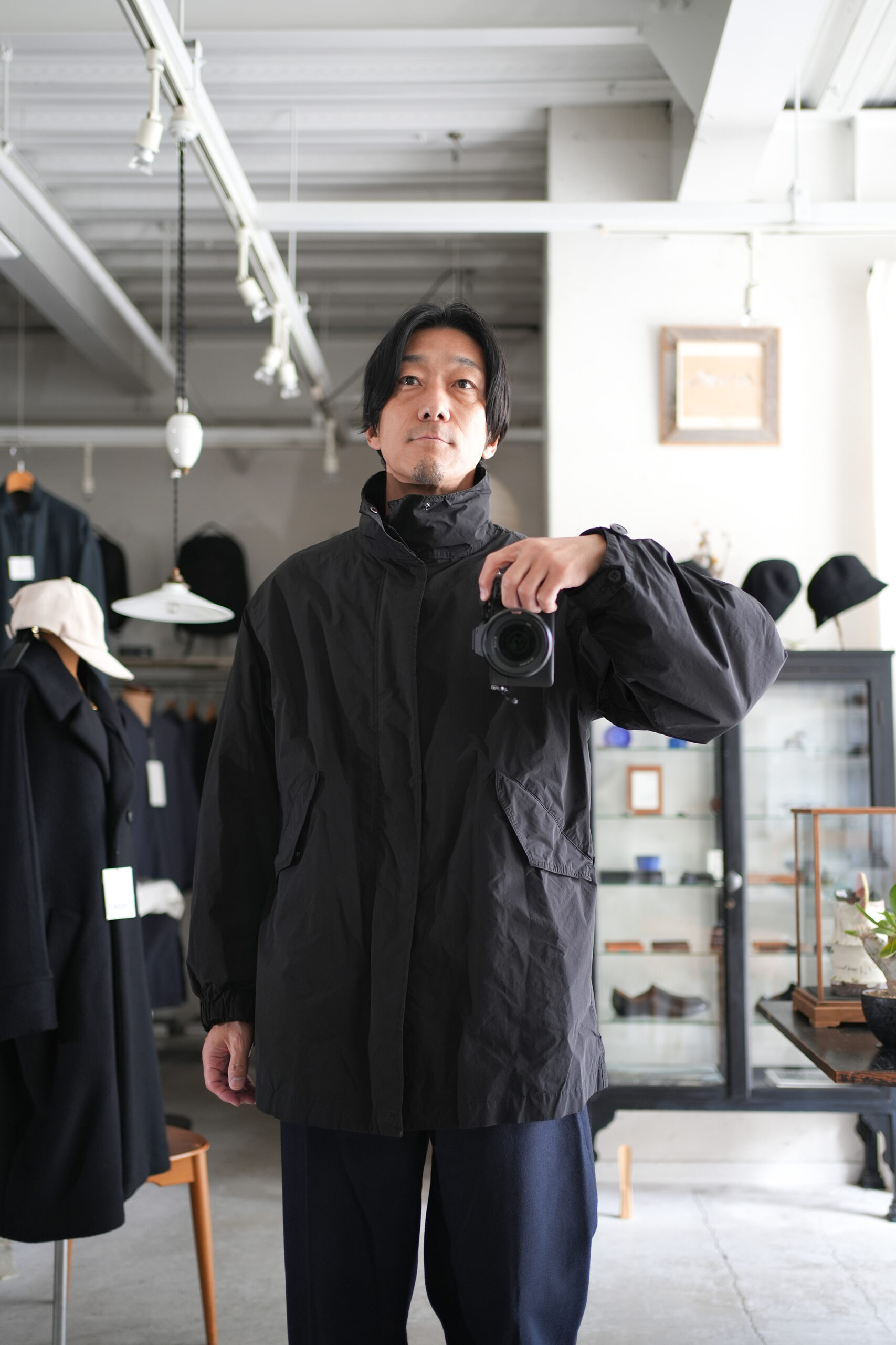 サイズ44 ブラック ATON AIR WEATHER SHORT MODS COAT