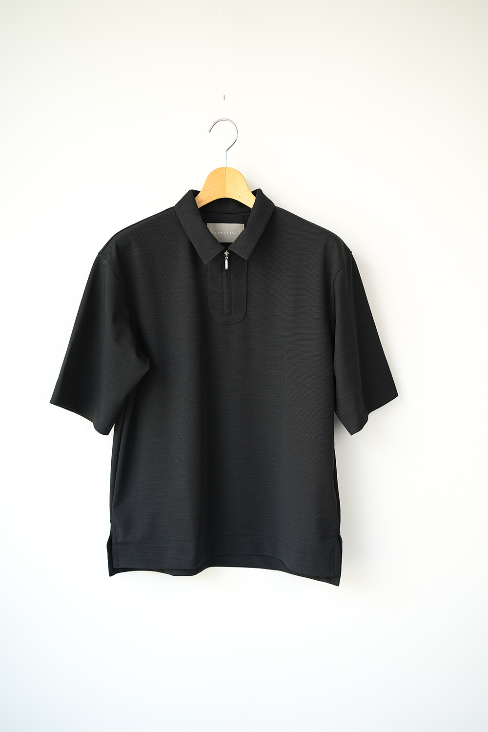 HALF ZIP POLO SHIRT