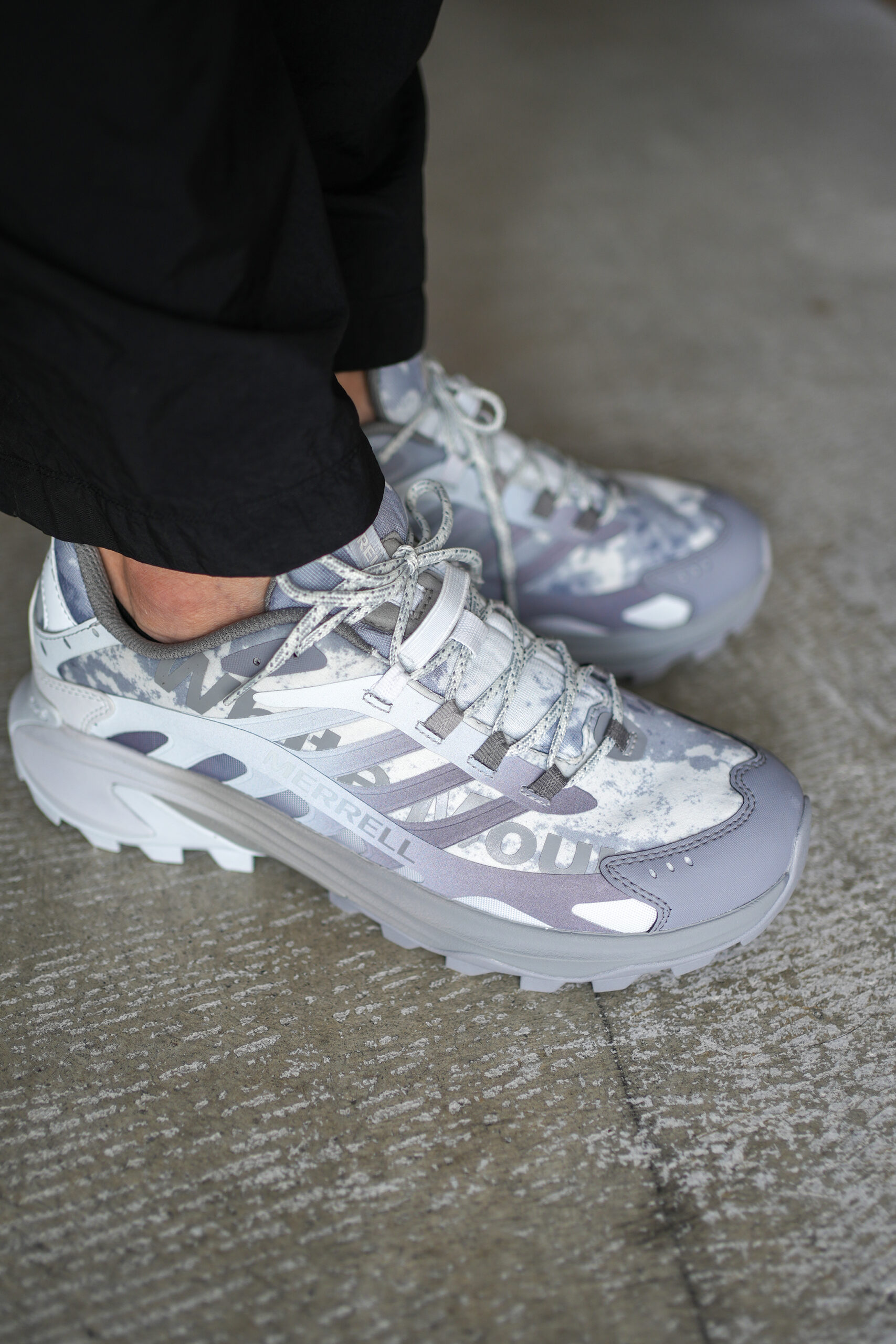 WM × MERRELL GORE-TEX 'MOAB SPEED2' - White Mountaineering®︎ – White  Mountaineering OFFICIAL WEB SITE.