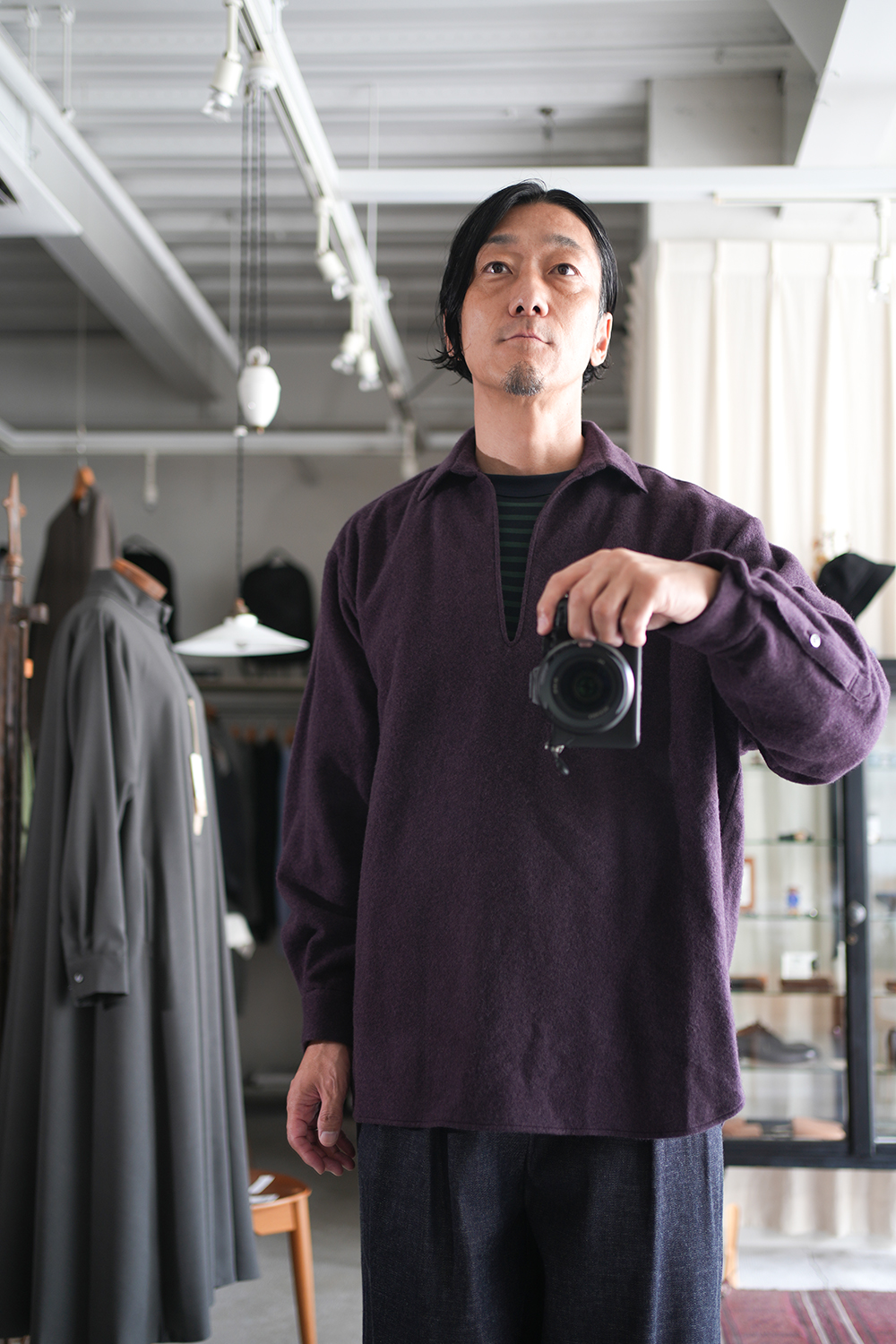 Blanc YM」Cashmere Skipper Shirt | ANOTHER LOUNGE