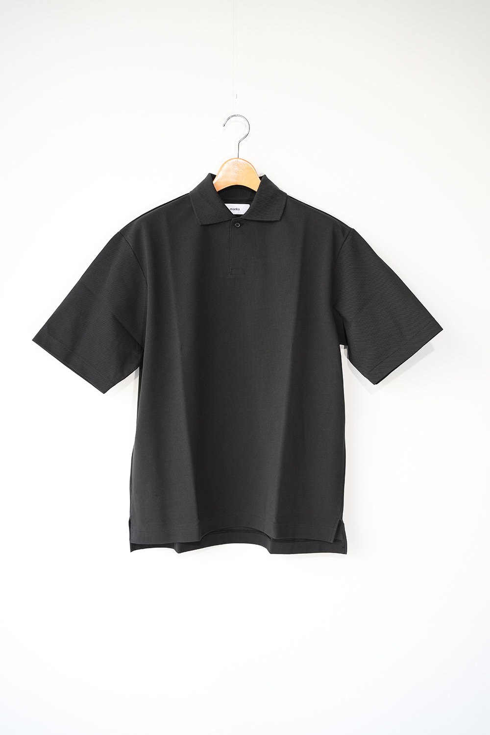 ONE BUTTON POLO S/S TEE