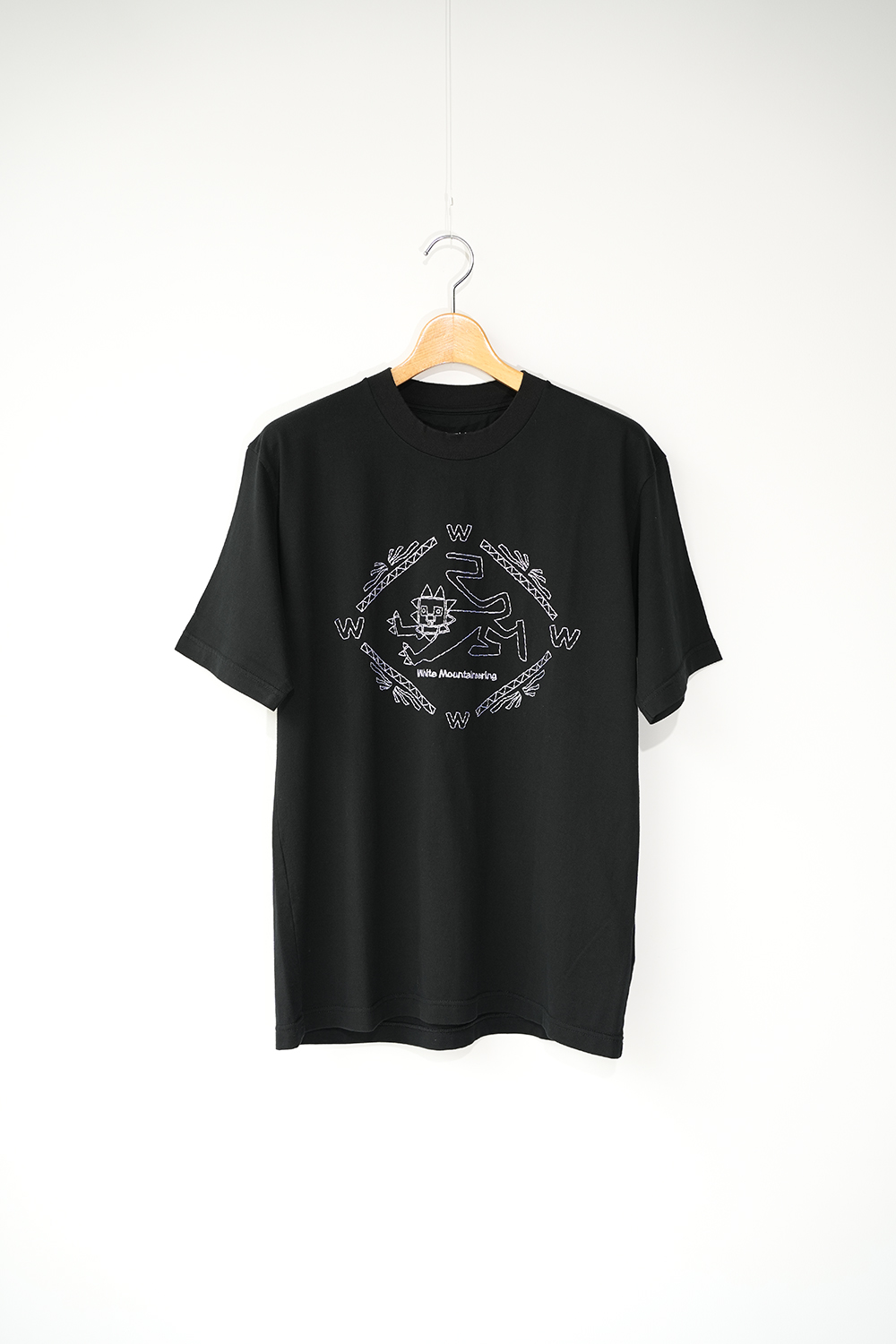 LION EMBROIDERY T-SHIRT