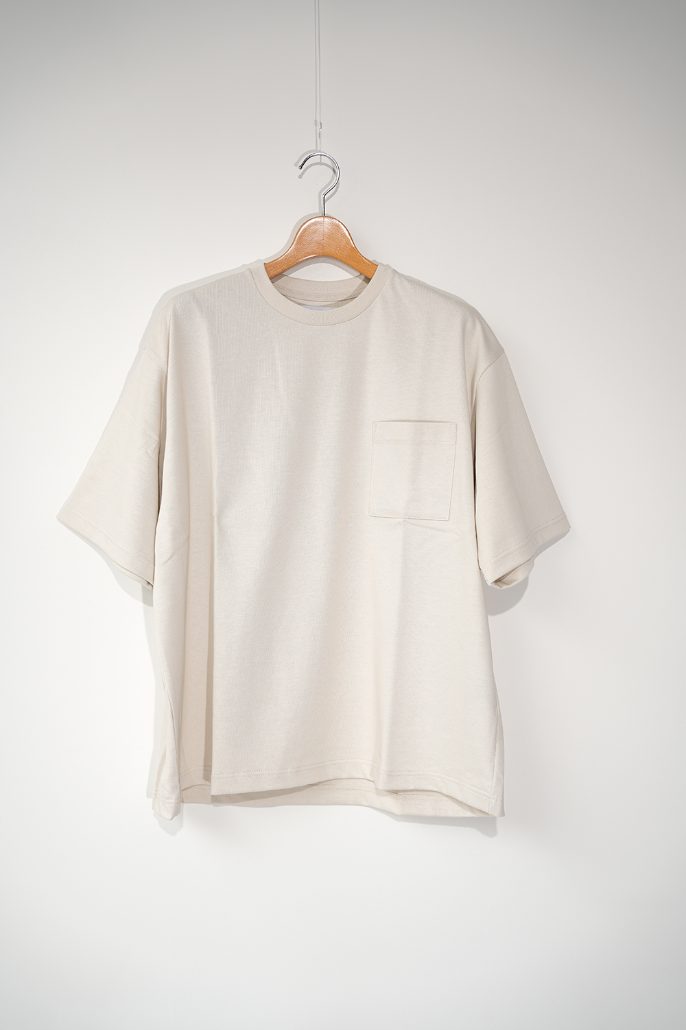 LOOSE FIT POCKET TEE