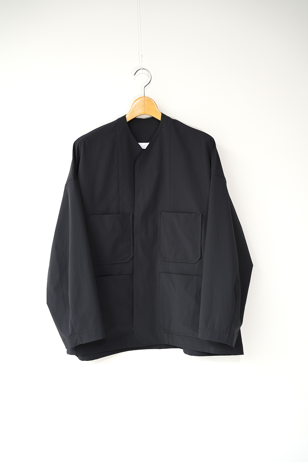 ストレッチポリエステルマットタイプライター1ボタンブルゾン