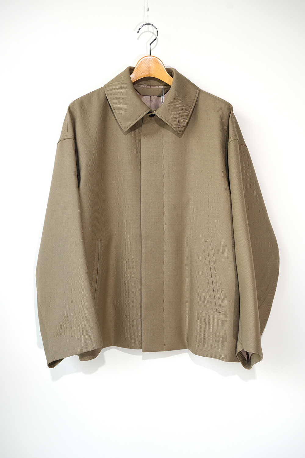 WOOL OVERSIZE SHORT COAT