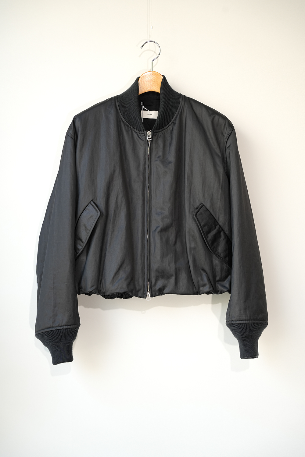 COWHIDE NYLON | CROPPED JACKET MA-1