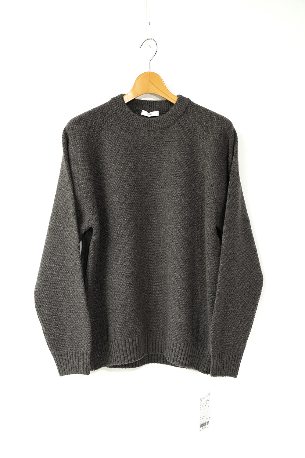 LAMBS WOOL | CREWNECK SWEATER