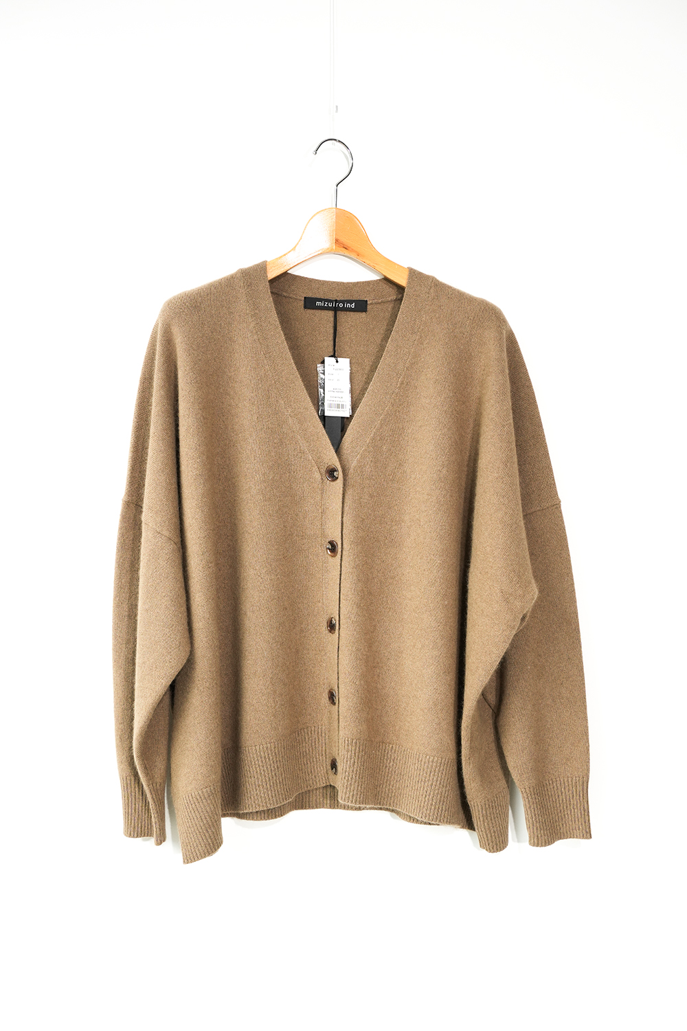 Vネックカーディガン