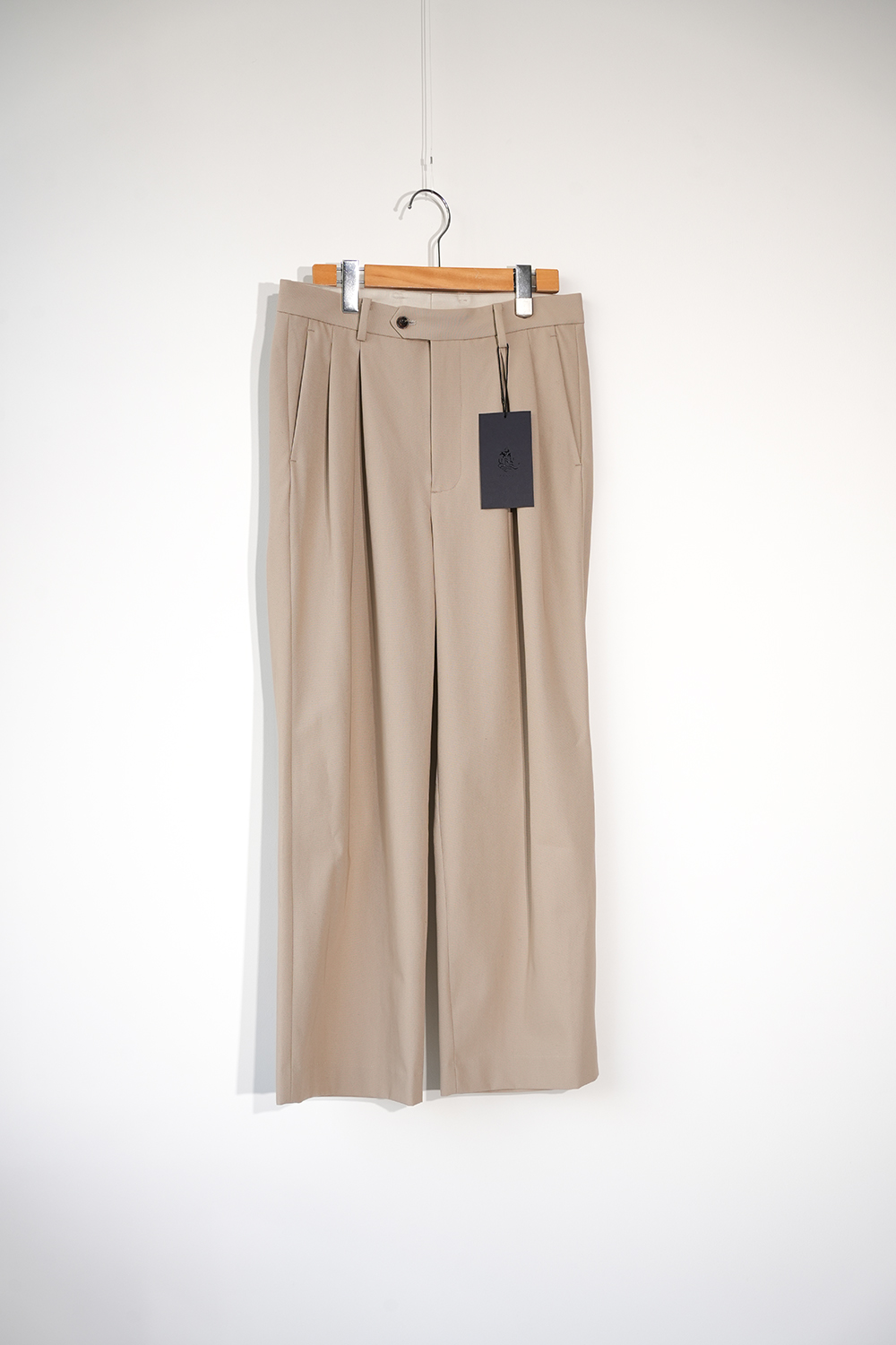 COTTON INVERTED PLEATS PANTS