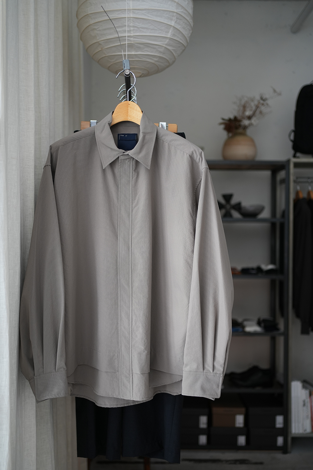 Breathable Side Slit L/S SH