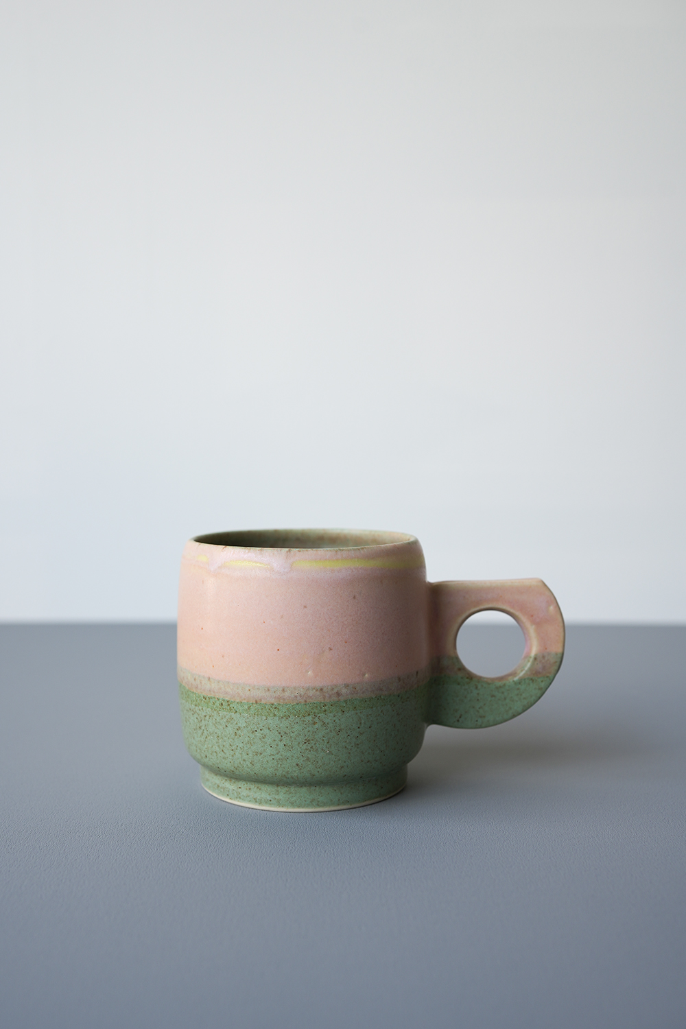 マグカップ 桃若葉釉