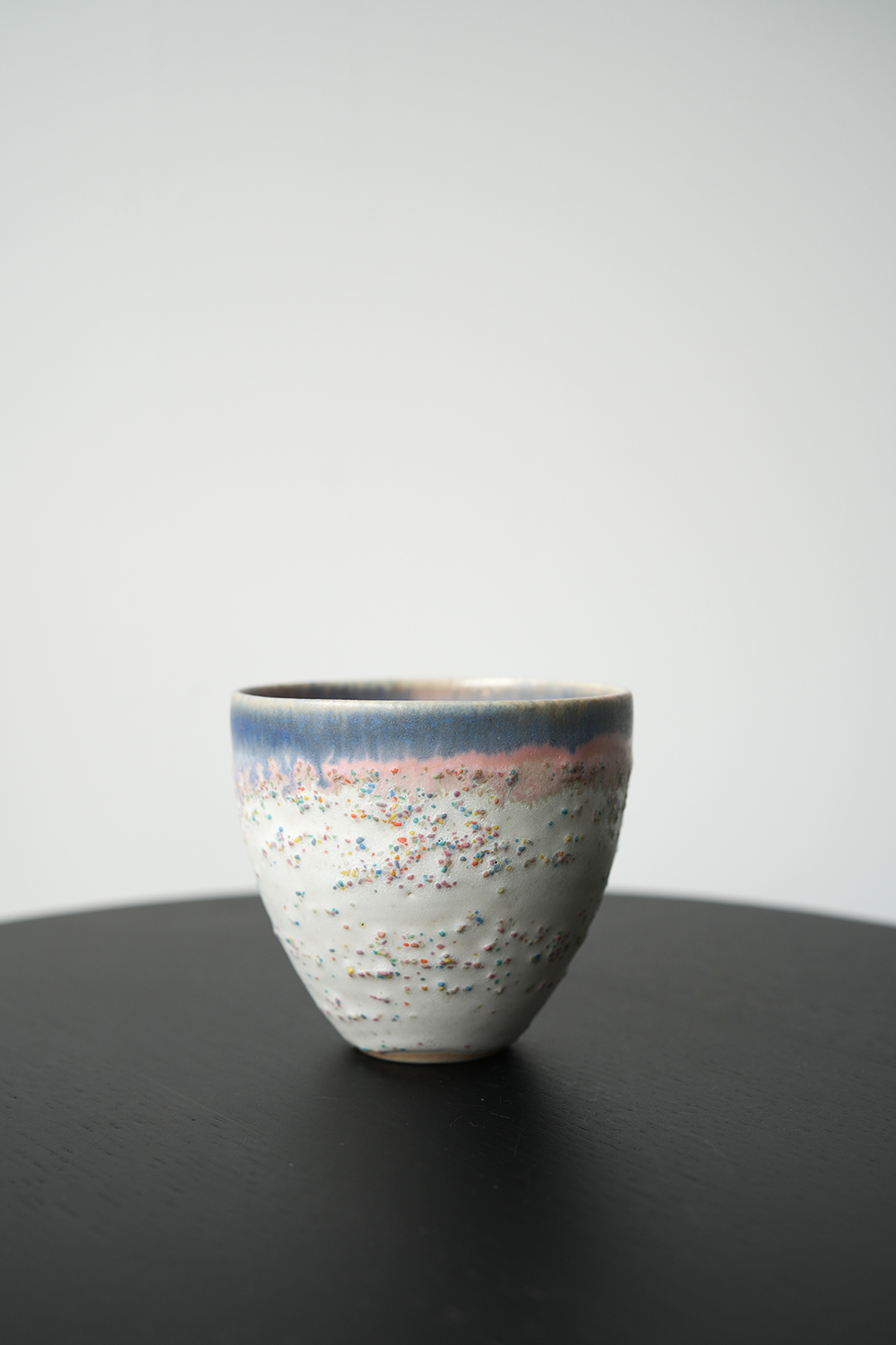 カップ 青桃白チップ釉B