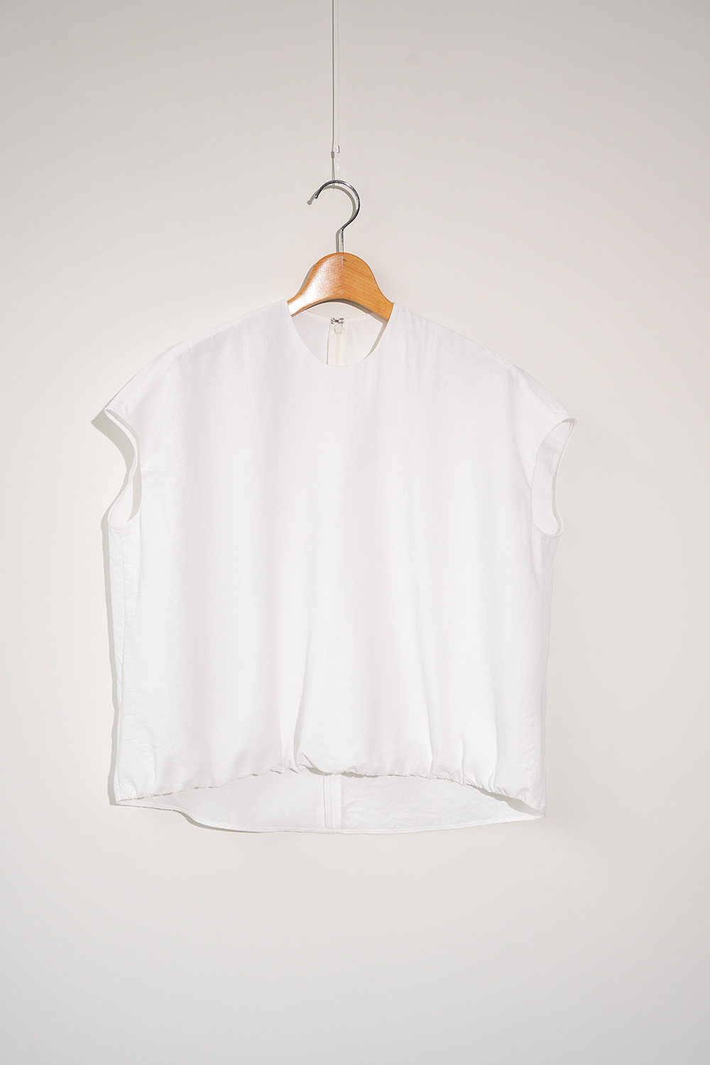 スパンポリエステルクラウディローンノースリーブプルオーバー