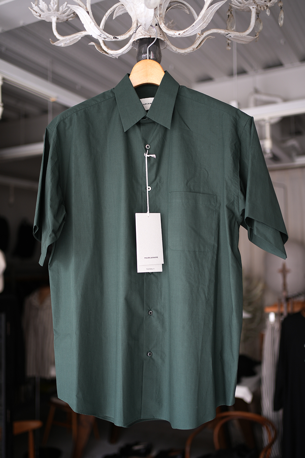 オーガニックGIZA80/1タイプライター / コンフォートフィットS/Sシャツ