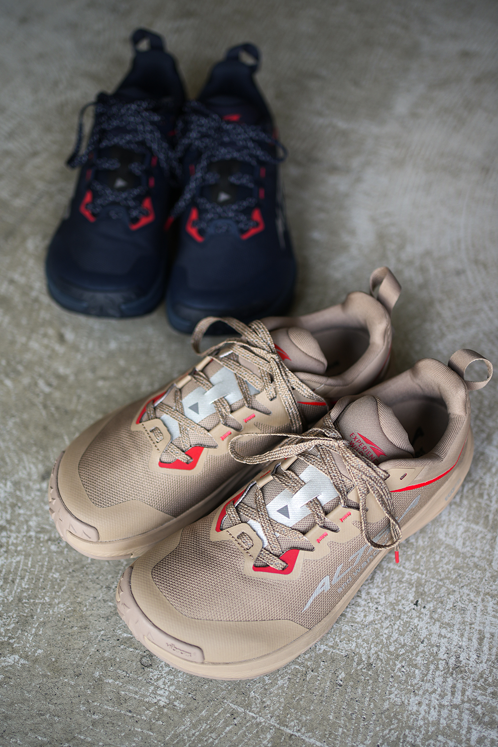 Altra×and wander EXPERIENCE WILD 3+