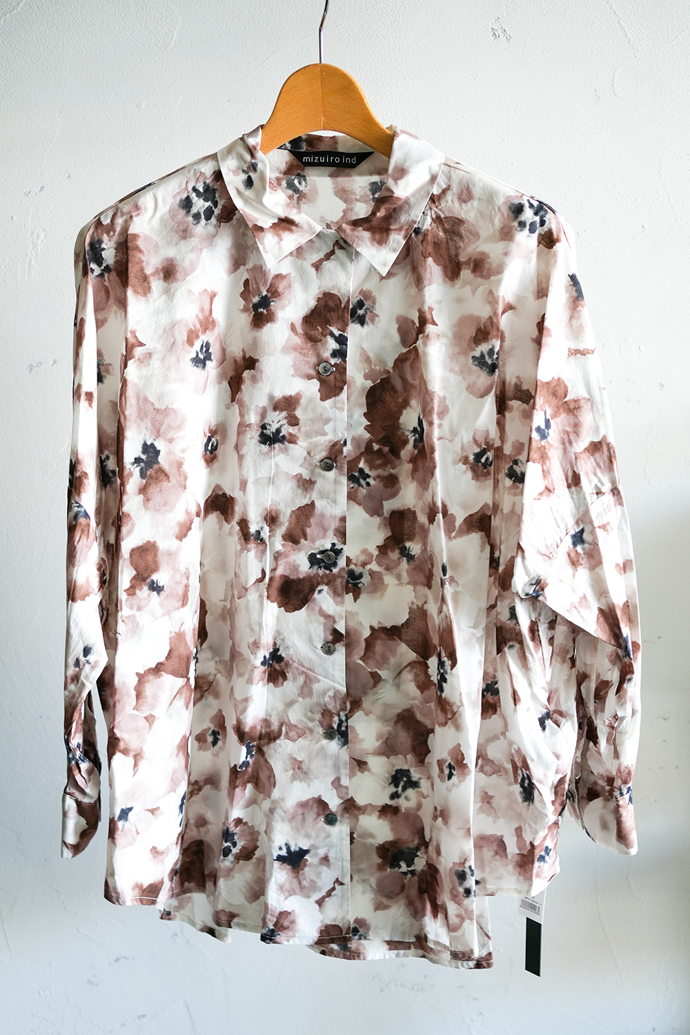 print wide shirt