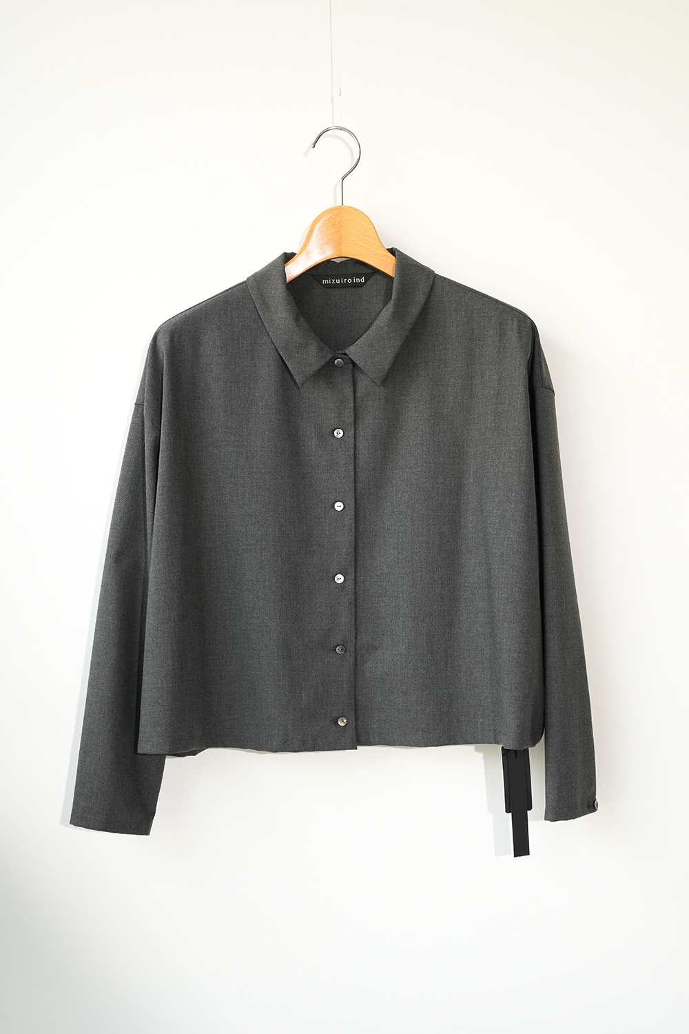 T/R wide shirt
