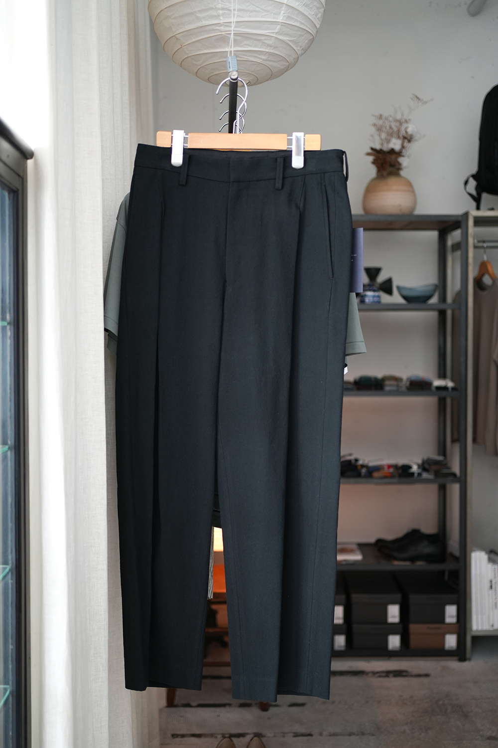 COTTON SILK 1 TUCK PANTS
