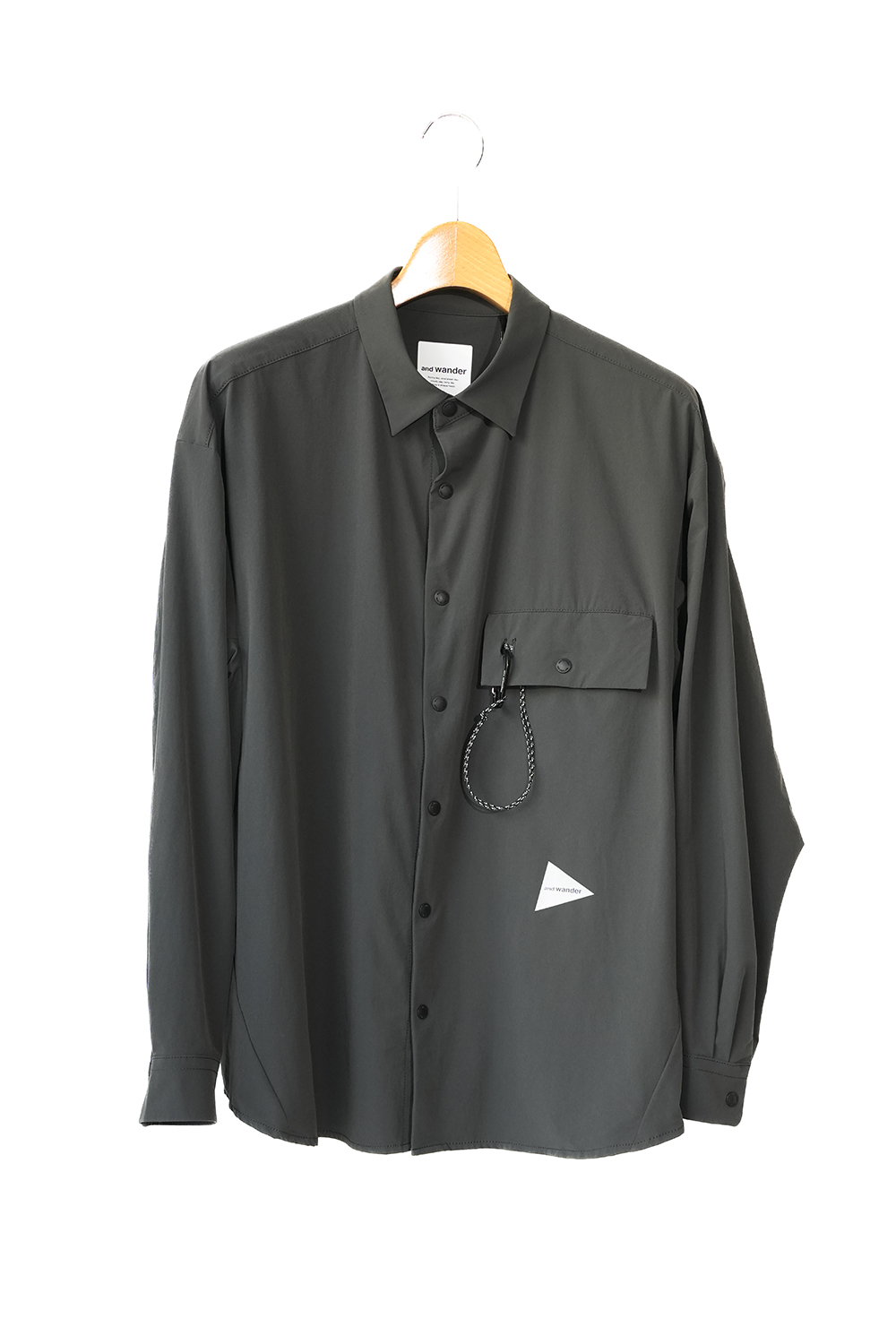 light w cloth shirt