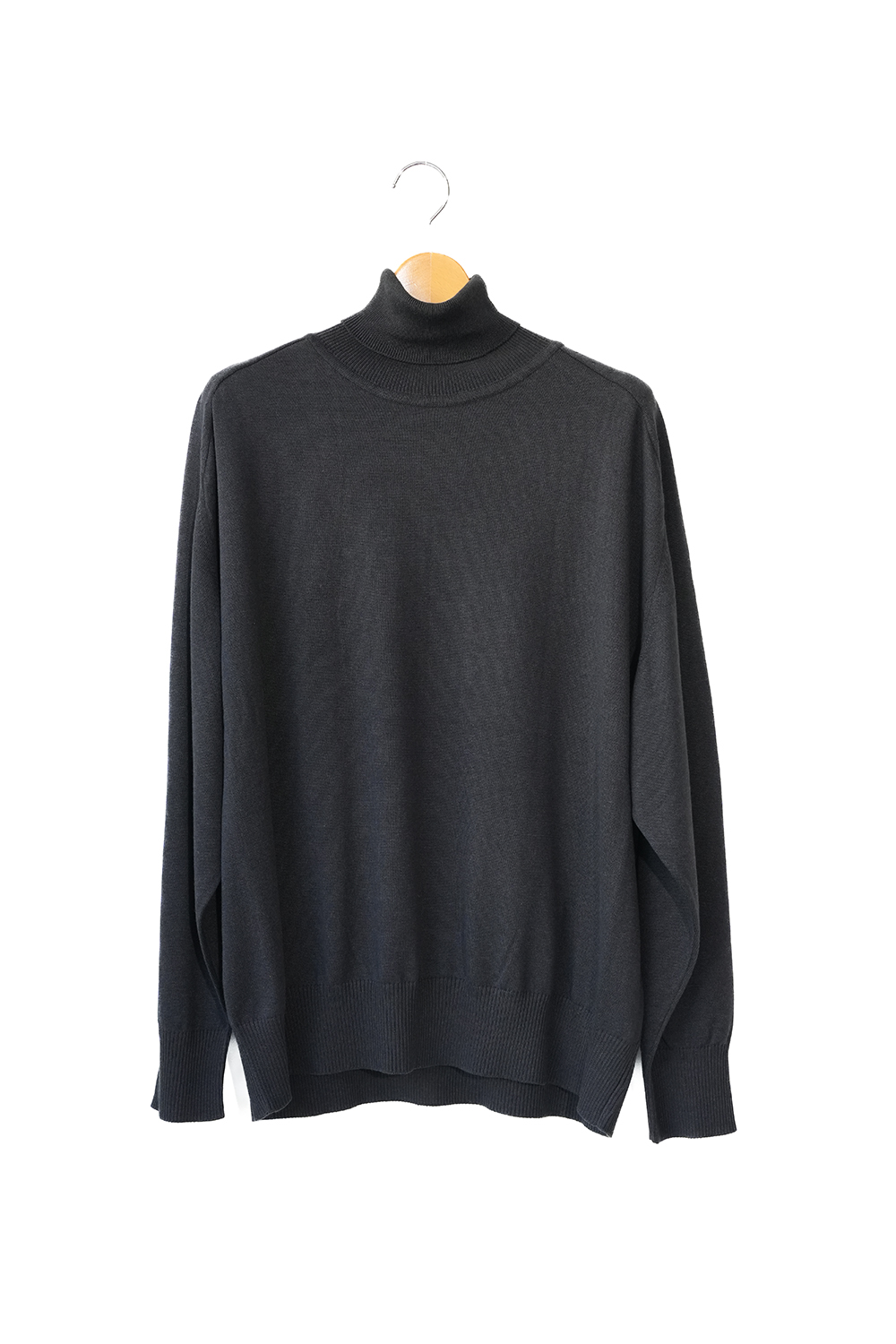 TURTLE NECK KNIT