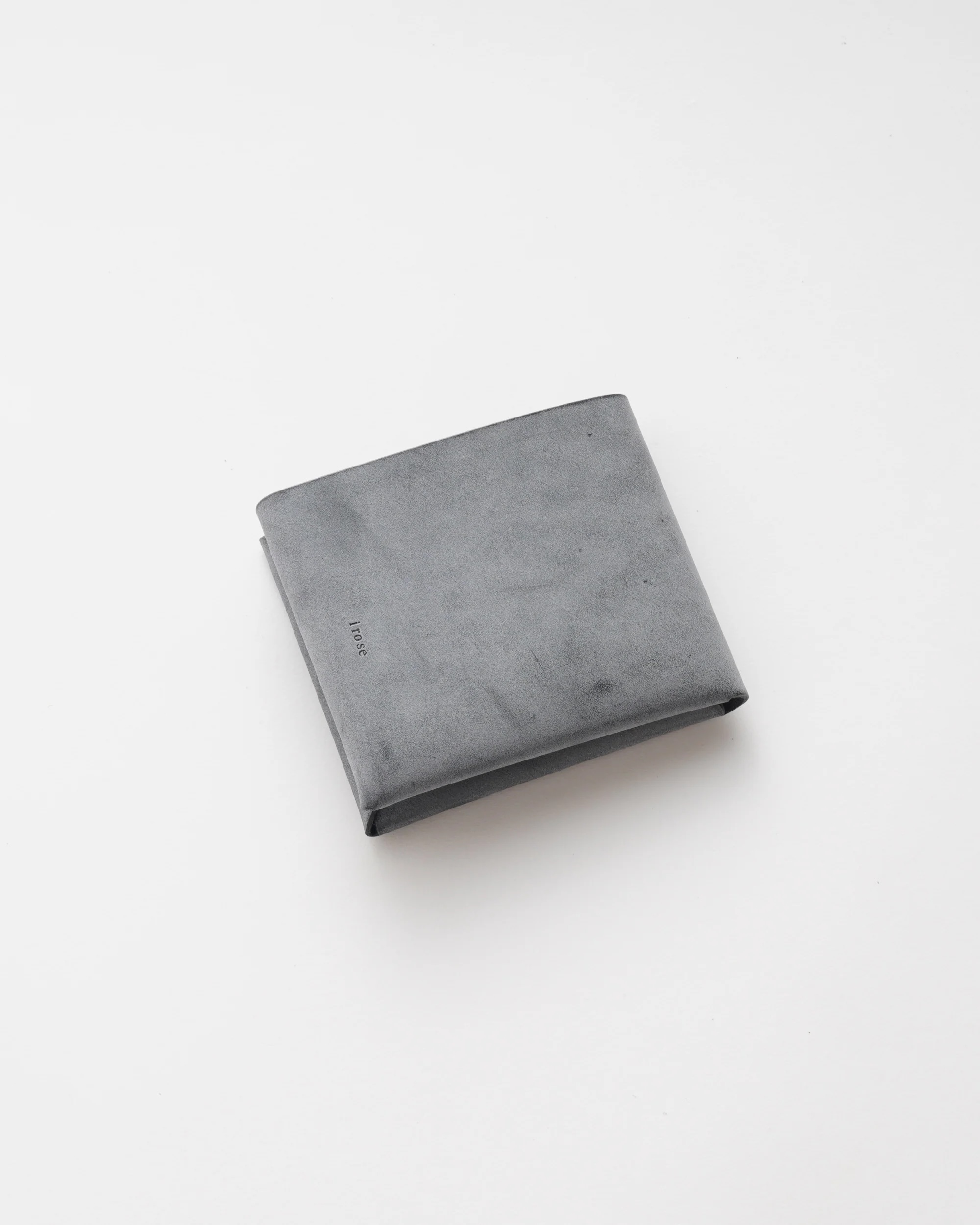 Seamless Short Wallet Waxed Black