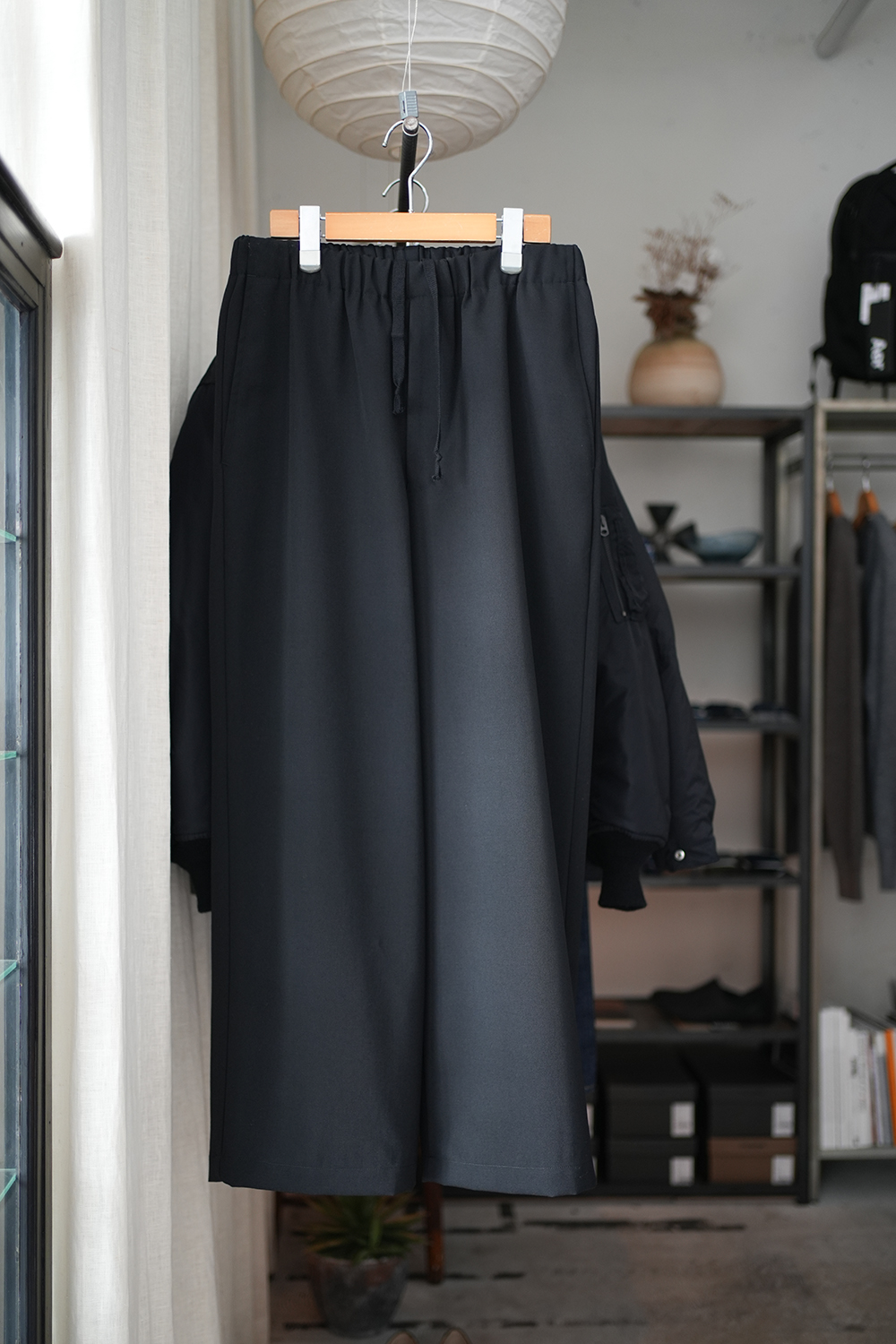 WIDE CYLINDER FIT EASY PANTS